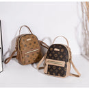 Mini Mochila Feminina Luxury Monograma