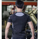 CAMISETA DE COMPRESSÃO MASCULINA ANIME BERSERK - MANGA CURTA PARA TREINOS E ESPORTES